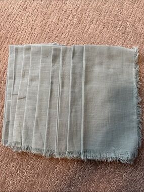 CLOTH TABLE NAPKINS- Gray/Blue Frayed Edge Cloth Napkins 9 in the set